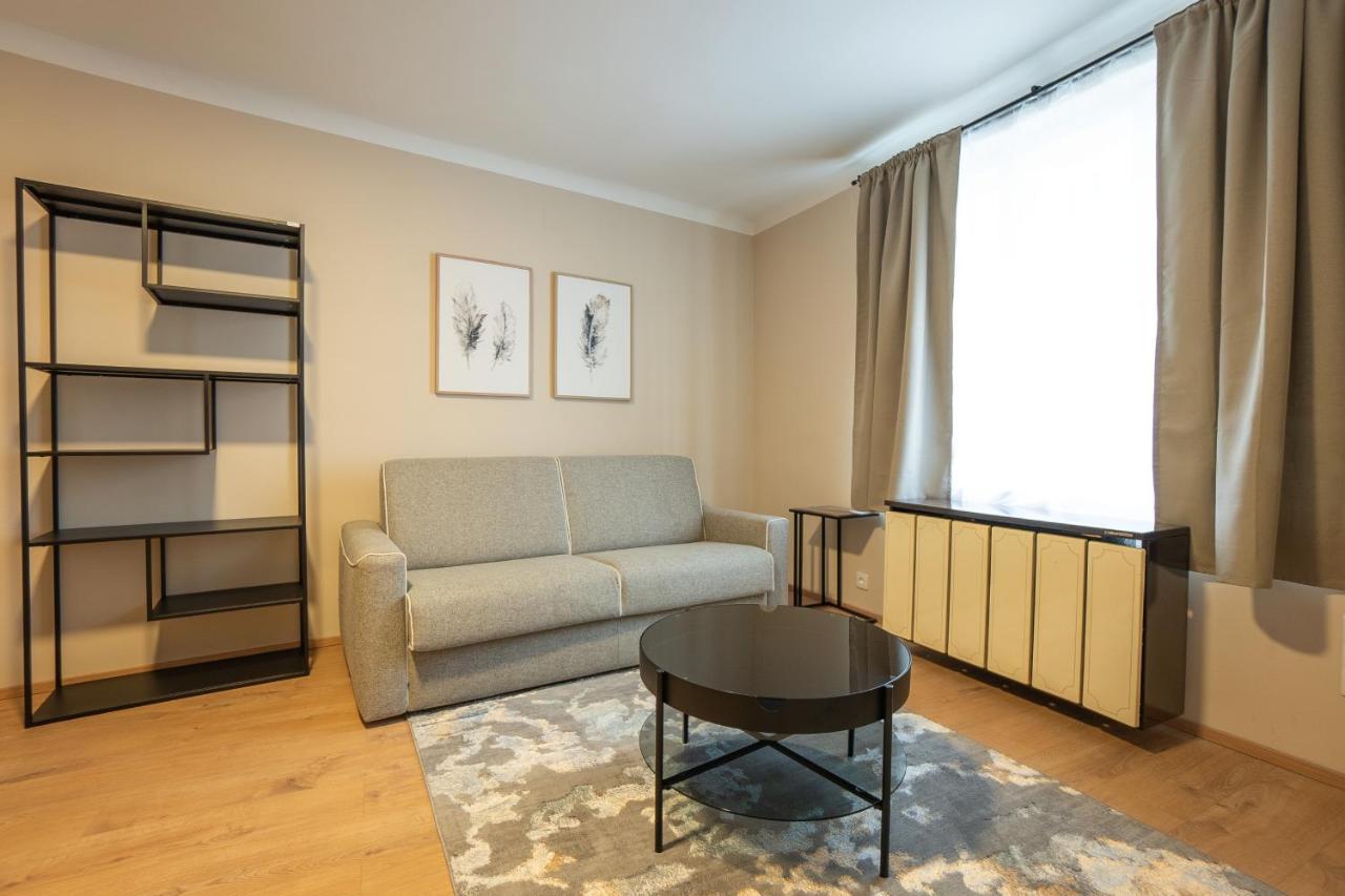 A 2-Bedroom Apartment With A King-Size Bed And A Balcony Is Located Just A 15-Minute Walk From Stephansplatz. Vienna Esterno foto